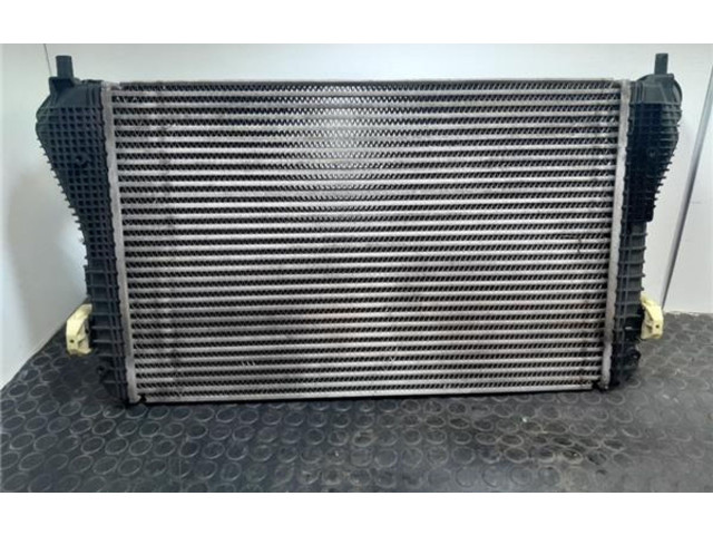 Интеркулер  3C0145805AM   Volkswagen Tiguan 
