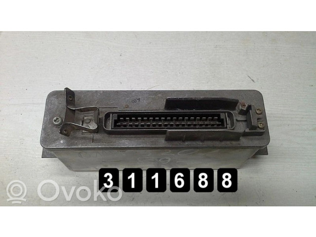 Řídící jednotka 0265100045   BMW 5 E34 1989