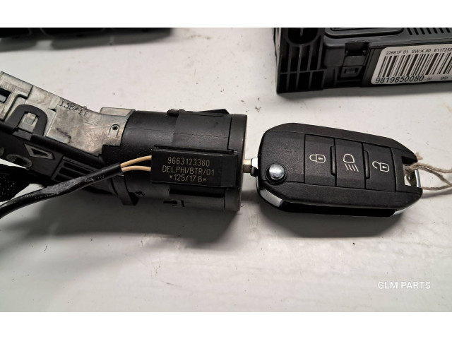 Řídící jednotka 9811545080, 9819850080   Peugeot 2008 I 2017