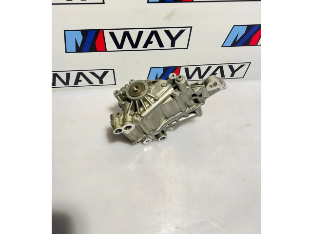 Масляный насос     BMW M4 F82 F83 