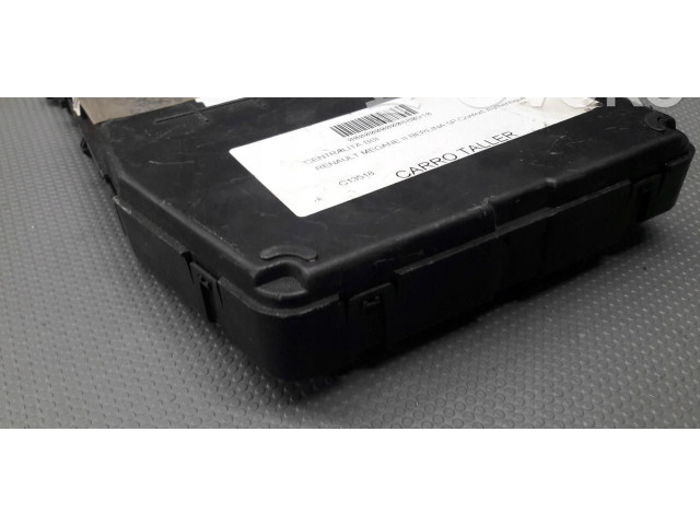 Блок комфорта 8200309690   Renault Laguna II   