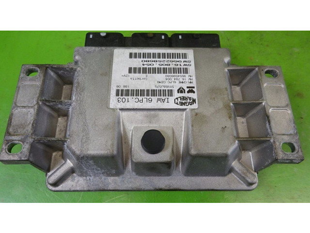 Блок управления двигателем ECU