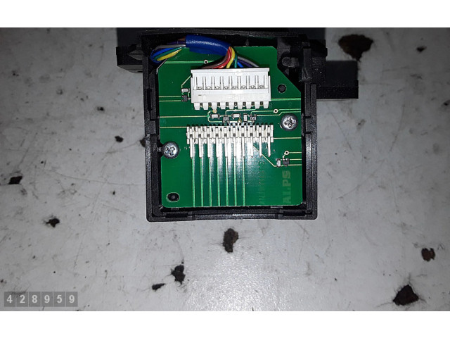 Переключатель дворников 31275360   Volvo XC60