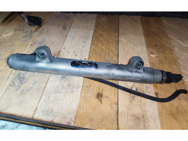 Vstřikovací lišta 0445214051, 16610RBDE01   Honda FR-V     