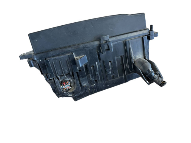  Pojistková skříňka 31398000, 31398001   Volvo V60 2018