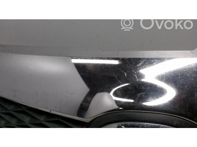 Передняя решётка Citroen C5 2008-2016 года GJ6A50712      