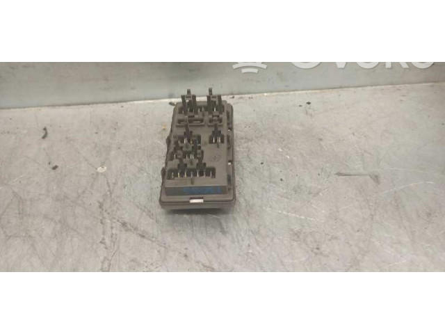 Pojistková skříňka Řídící jednotka BSM 9643515780   Peugeot 106 2000
