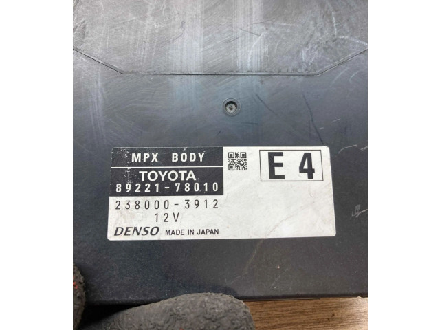   Pojistková skříňka 8922178010, 2380003912   Lexus NX 2014