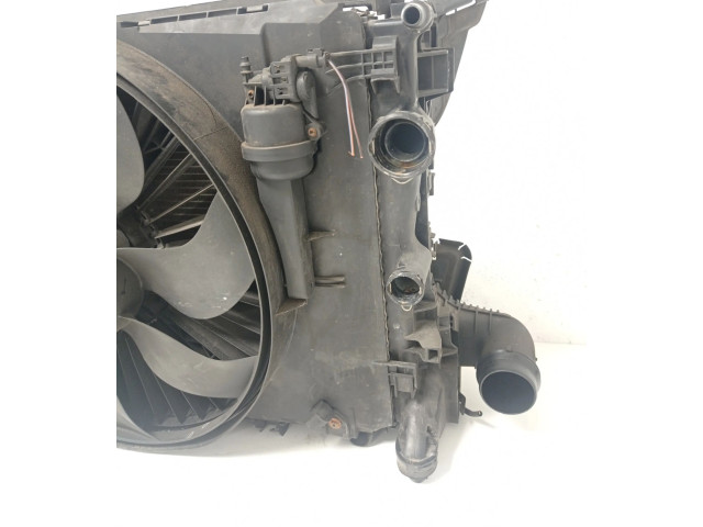 Комплект радиатора A0995002703, A0995006203   Mercedes-Benz C W204    