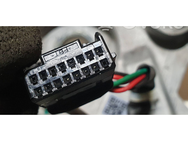 Руль Dacia Spring  2021 -  года 484000099R, 3402010RD03      