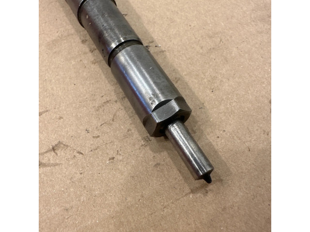 Vstřikovač 0445110111   Alfa Romeo 156  pro naftový motor 2.4  