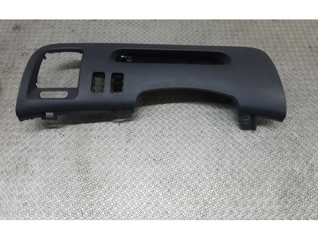 Дисплей    8395028120   Toyota Previa (XR30, XR40) II
