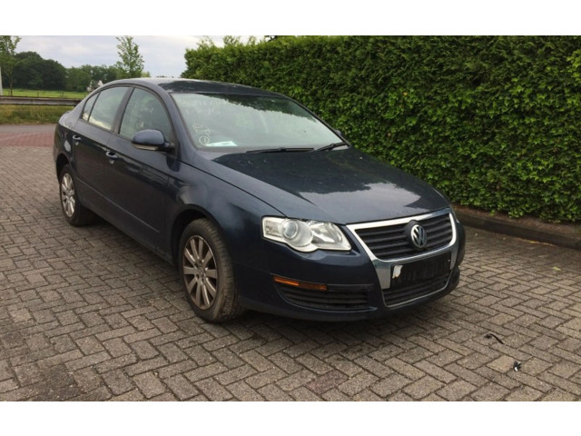 Zpětné zrcátko  Volkswagen Passat Alltrack 2006  010781, 010781  