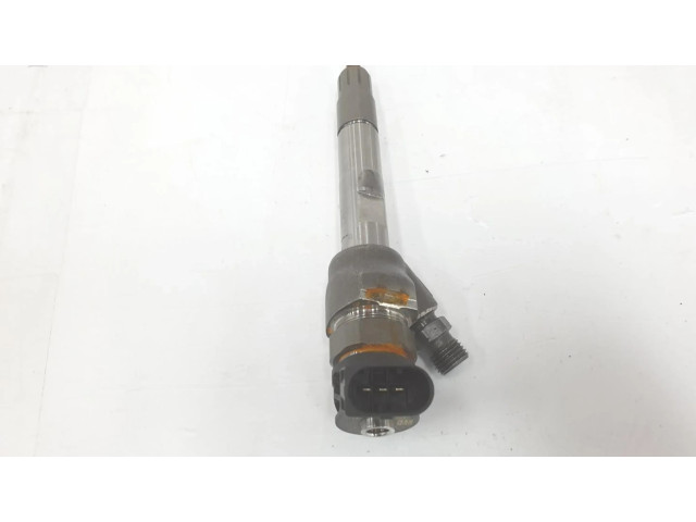 Vstřikovač 13538579236, 8579236   BMW 5 F10 F11   2.0  