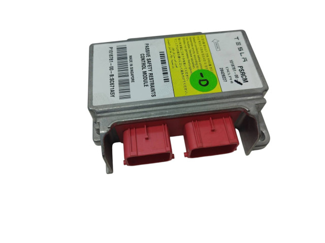 Блок подушек безопасности 101878100B, 28428227   Tesla Model S