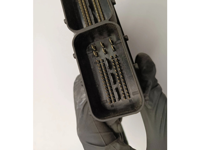 Блок управления двигателя 30729826A, 0281012103   Volvo XC90