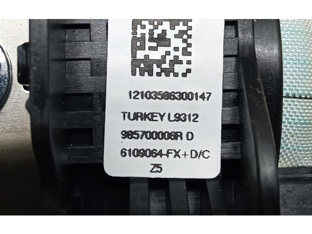 Подушка безопасности водителя 985700006R, 985700006R   Renault Fluence