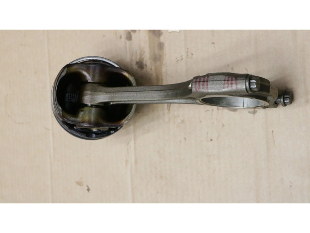Píst R079M, R079M   Audi RS6    CWUB 
