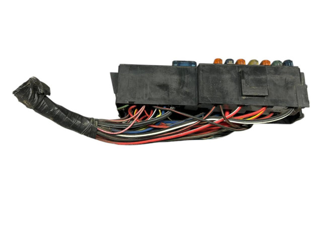 Блок предохранителей 56005949, 56017151   Jeep Cherokee XJ    