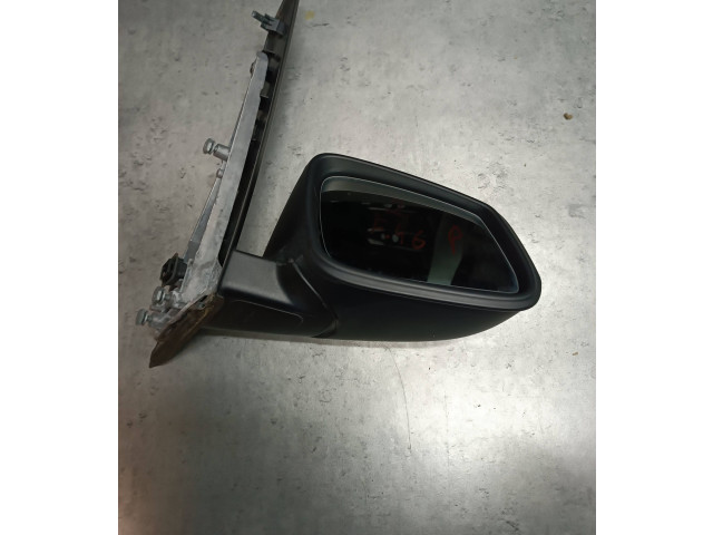 Zpětné zrcátko pravé BMW 2 F46 2015    
