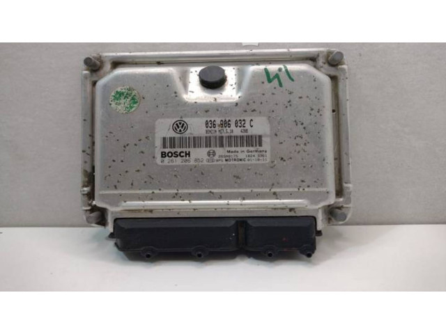Блок управления двигателя 036906032C, 0261206852   Volkswagen New Beetle