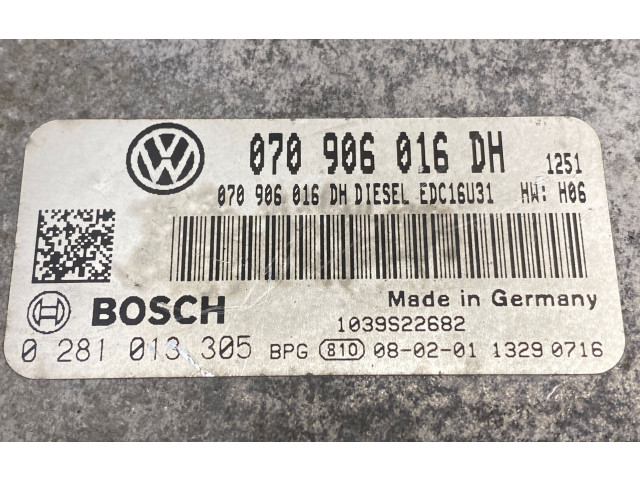 Řídící jednotka 070906016DH, 0281013305   Volkswagen Touareg I 2008