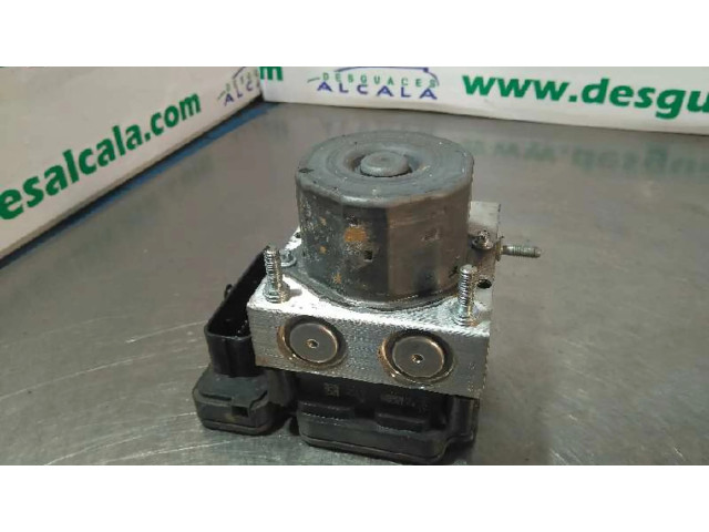 Блок управления АБС 476608845R, 13111212439   Dacia Duster