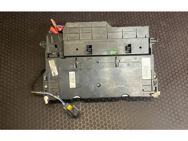 Блок предохранителей E6314H, 90103939   BMW 3 E46    