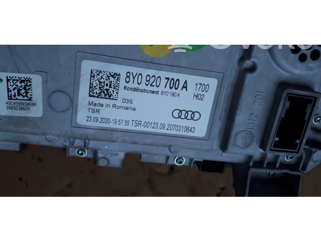 Přístrojová deska  Audi A3 8Y 2020 8Y0920700A  