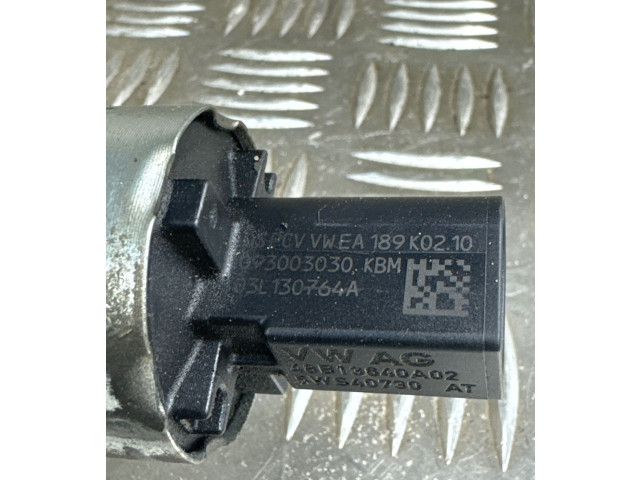 Топливная рампа 03L130764A, 03L130089A   Volkswagen Touran II  