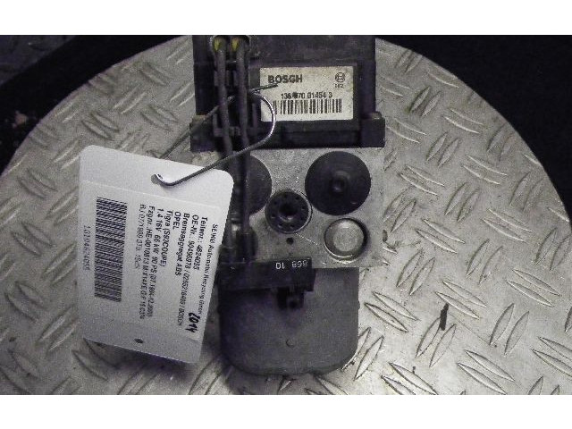 Jednotka ABS    Opel Tigr A 1999