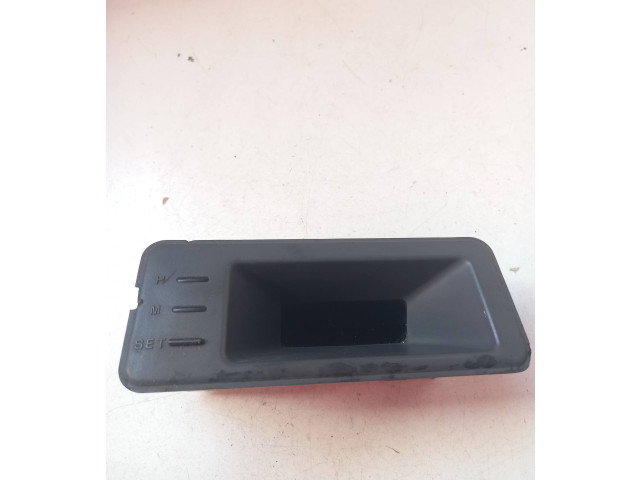 Дисплей    MB521560, 28775   Mitsubishi Space Runner