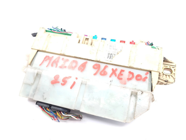   Pojistková skříňka 016117A   Mazda Xedos 9 1993