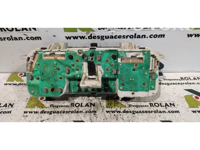 Geschwindigkeitsmesser Cockpit    Hyundai Galloper       