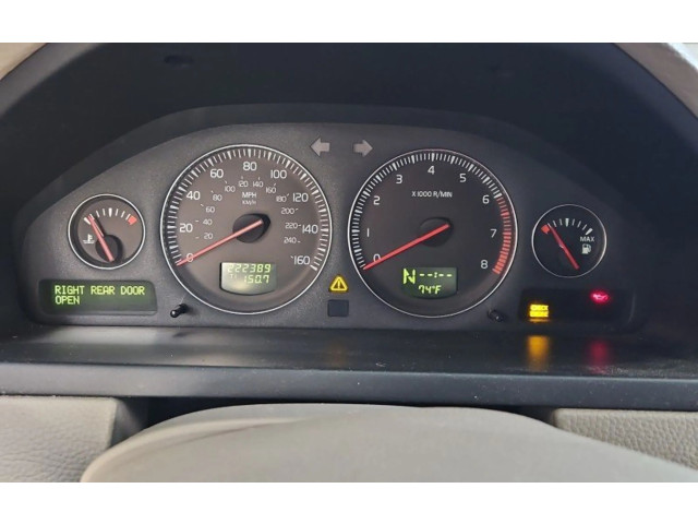 Přístrojová deska  Volvo XC90 2005 30682279, IMPRK1381783  