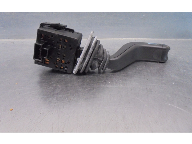Ручка стеклоочистителей 09185413, 09185415   Opel Meriva A