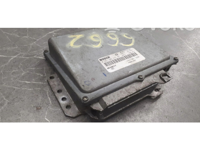 Řídící jednotka 0261206235   Renault Safrane 1996