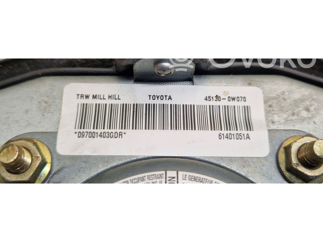 Volant Toyota Corolla E120 E130 2004 451300W070, 61401051A  