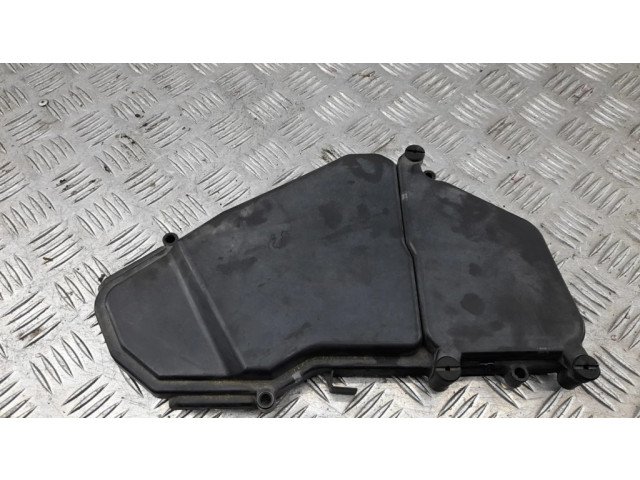 Крышка блока предохранителей 7L0937576B   Audi Q7 4L    