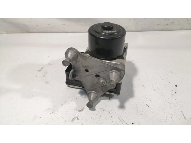 Jednotka ABS A1724312912   Mercedes-Benz C W204 2011