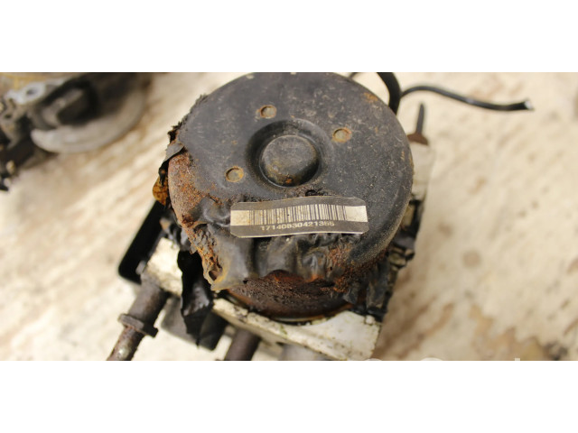 Jednotka ABS P04721427AK   Chrysler Town & Country IV 2003