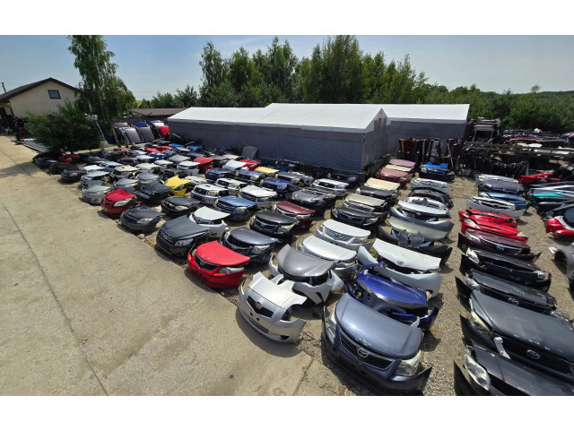 Vstřikovač 17101-F15130, 17101-F15130   Toyota Yaris XP210     