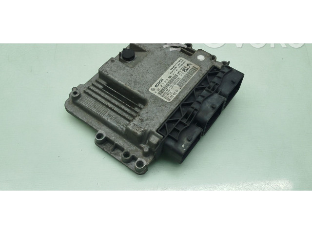 Řídící jednotka 9805947680, 0281019819   Fiat Scudo 2012
