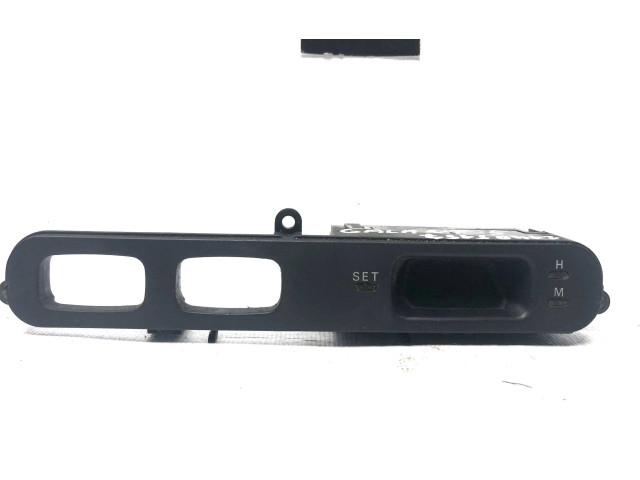 Дисплей    MB918030, MB918028   Mitsubishi Galant