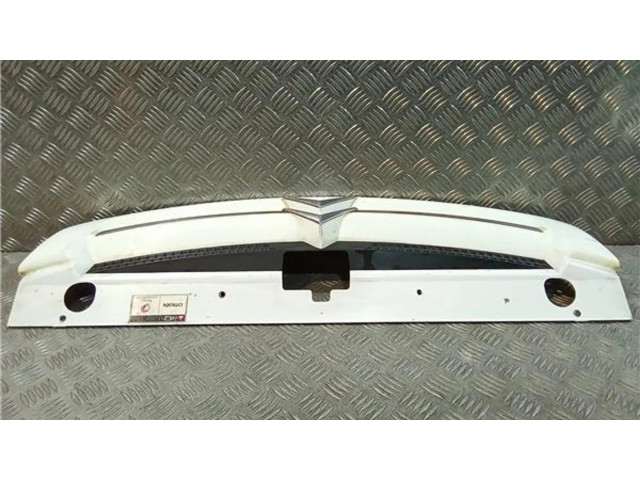 Передняя решётка Citroen Berlingo 2003-2007 года 9644758077, 9644758177      