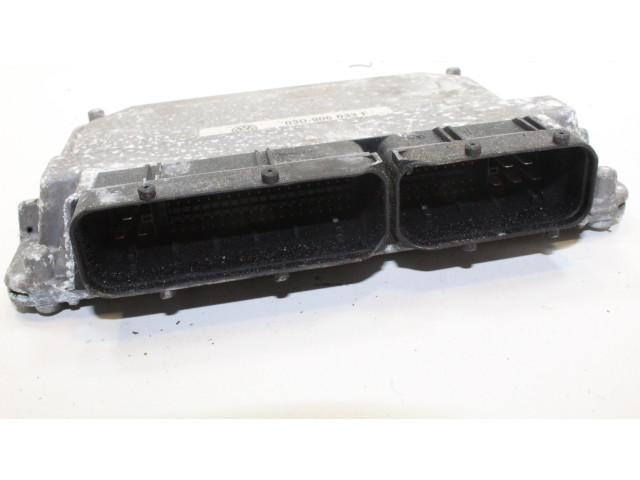 Блок подушек безопасности 03D906033F, 5WP4029802   Volkswagen Polo VI