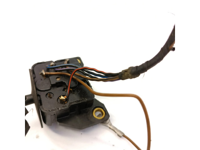 Переключатель дворников 1372882   BMW 3 E30
