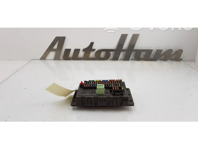 Блок предохранителей  6906598, 61136906600   Mini One - Cooper R50 - 53    
