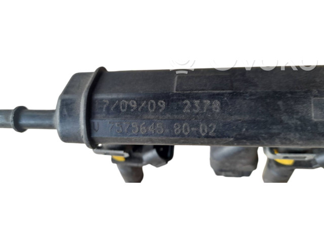Vstřikovací lišta 757564580, 09409323   Peugeot 308    5FW 