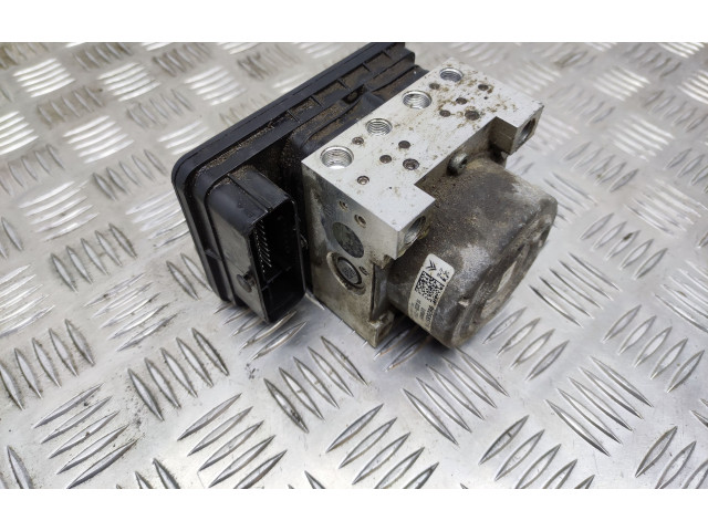 Jednotka ABS 9826857180, 61792800105   Peugeot 208 2017